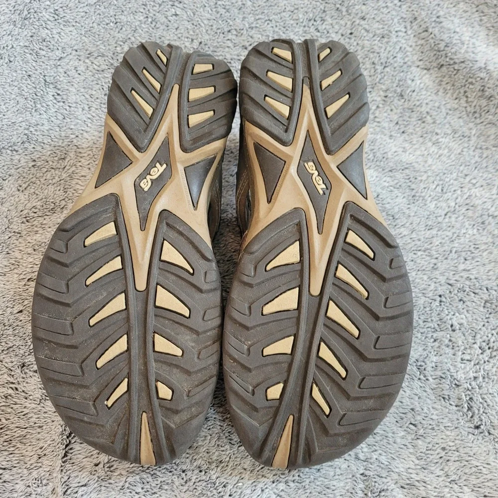 Teva Omnium Mens Hiking Sandals 11 Gray Sport Water Shoes Active Gorpcore 21460